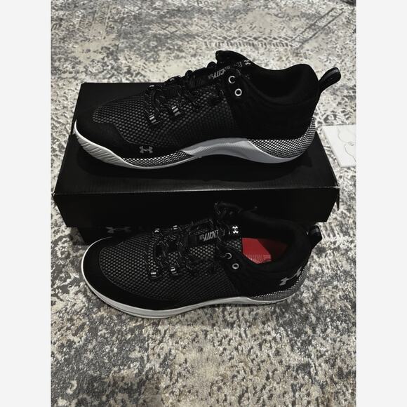 Under Armour UA HOVR Block City Women's Size 11.5 3023709 Black - Picture 1 of 7